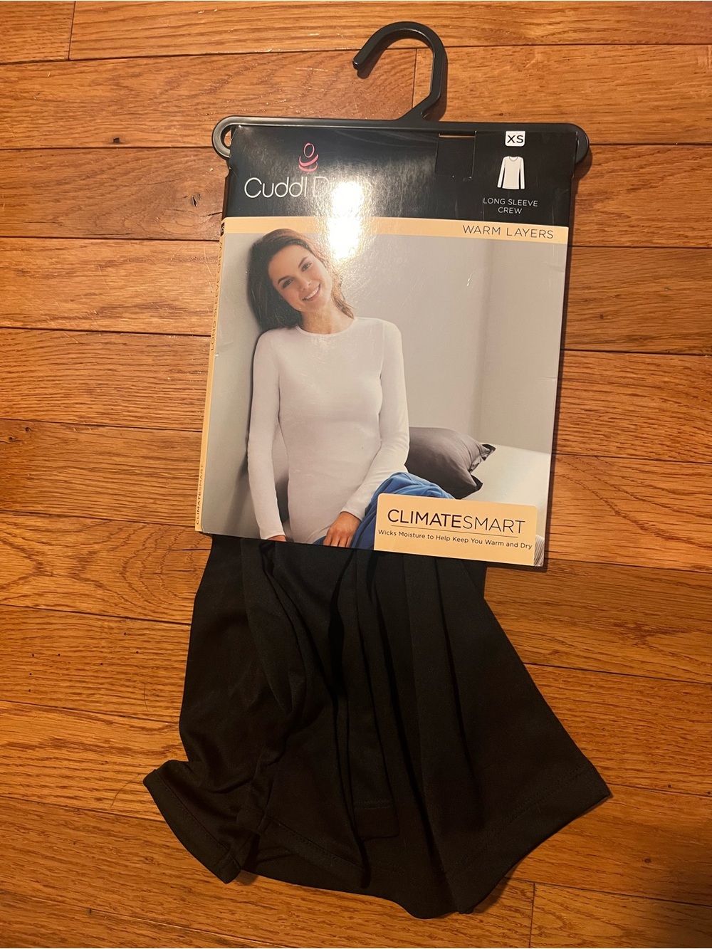 NWT Cuddl Duds ClimateSmart Long Sleeve Crew Top - Black